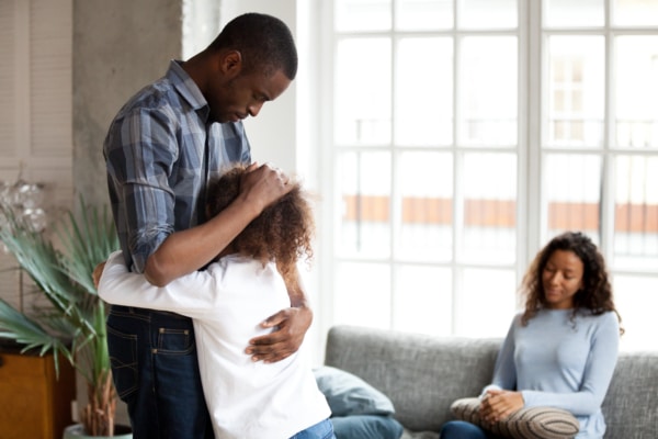 Custodia y visitas de hijos después del divorcio