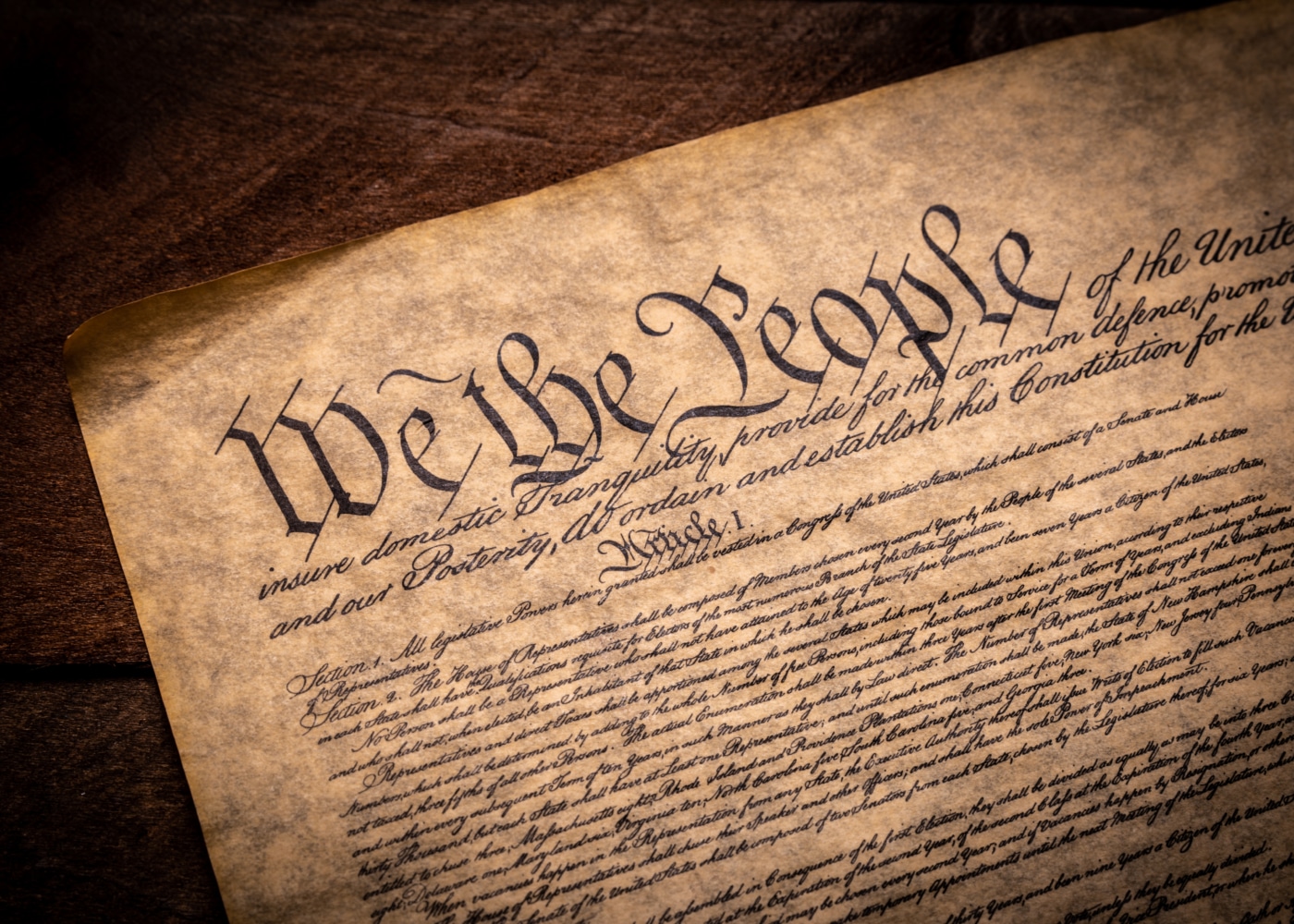 Entendiendo la sexta enmienda a la Constitución parte por parte