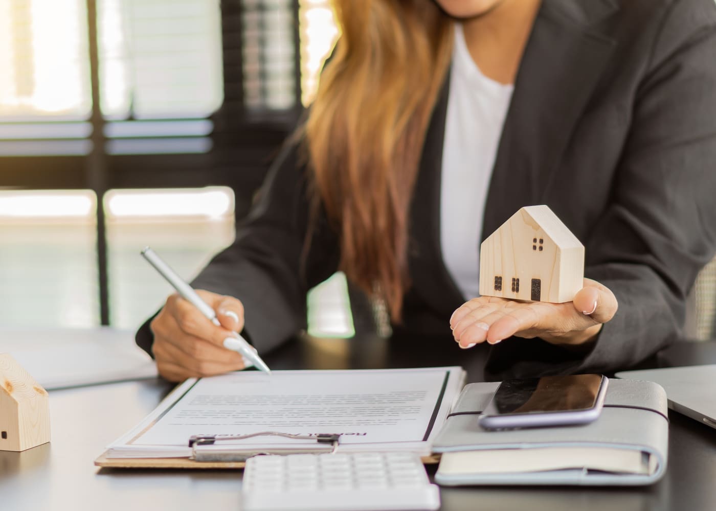 Documentos legales necesarios para comprar una vivienda