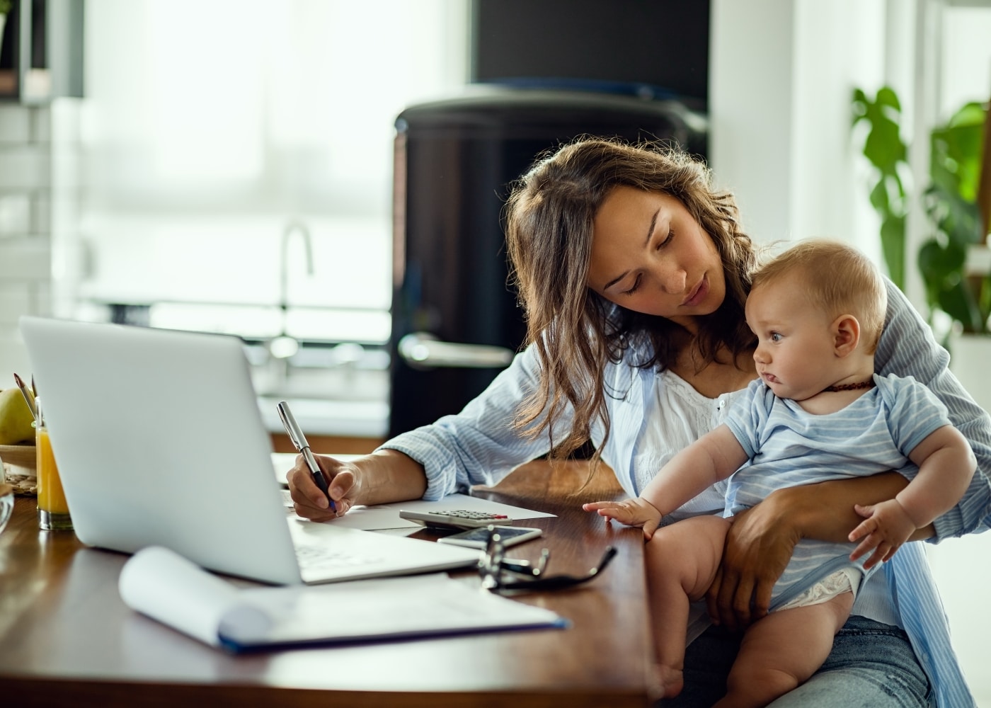 4 cosas que los nuevos padres deben saber sobre los impuestos