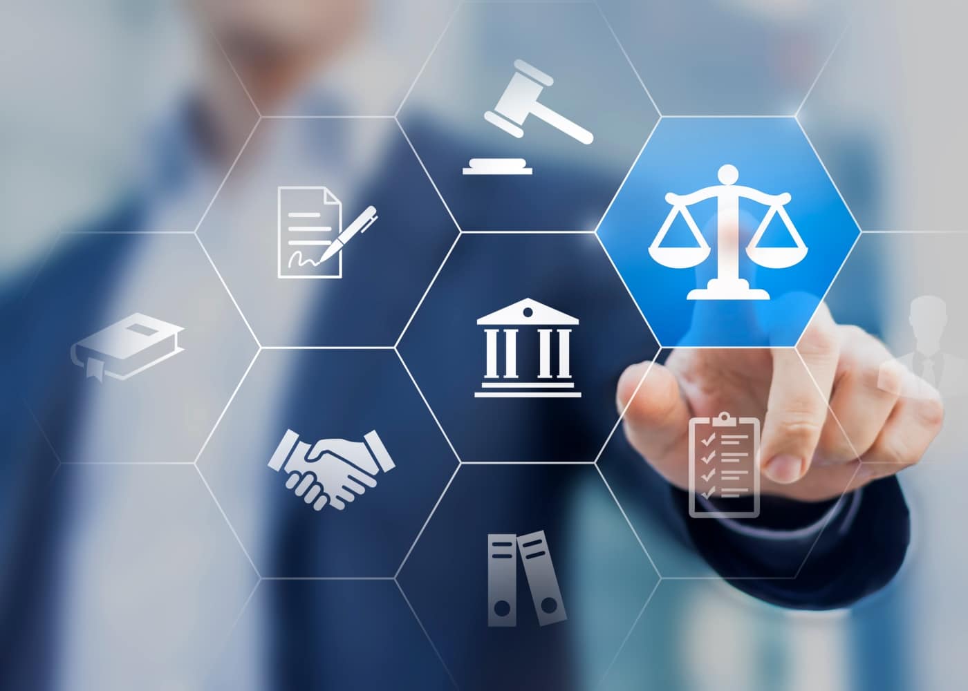 ¿Cómo obtener un buen servicio legal de forma virtual?